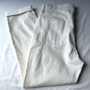 Levi's Women's Signature Mid Rise Slim Cuffed Ivory/Cream Jeans